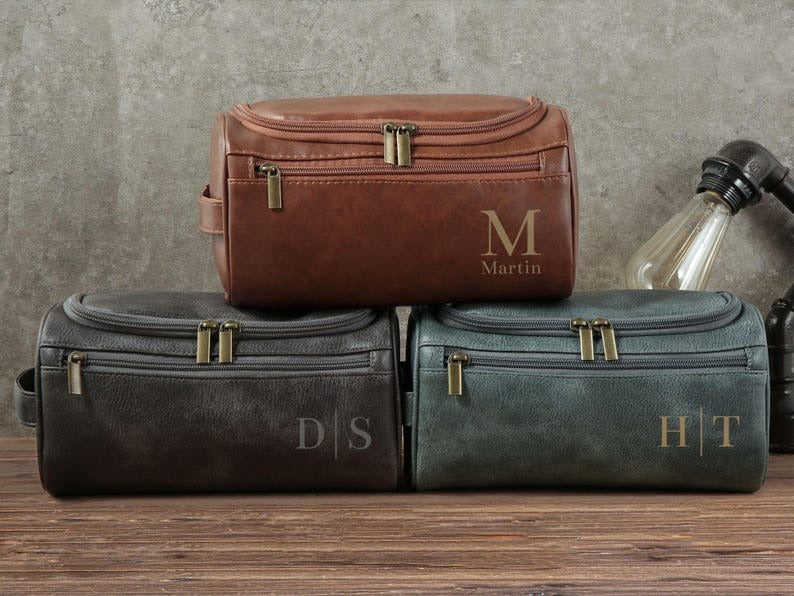 Personalized_Men_Leather_Toiletry_Bag