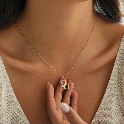 Personalisierte Initialen-Halskette