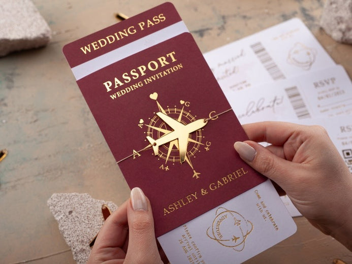 Hochzeitseinladungen im Reisepass 
