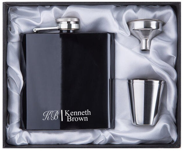 Personalisiertes schwarzes Flachmann-Set | Geschenk für den Bräutigam
